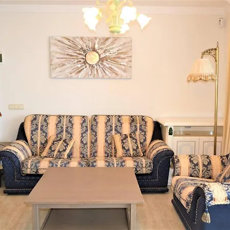 2 Bedrooms With Sea Views 公寓 *